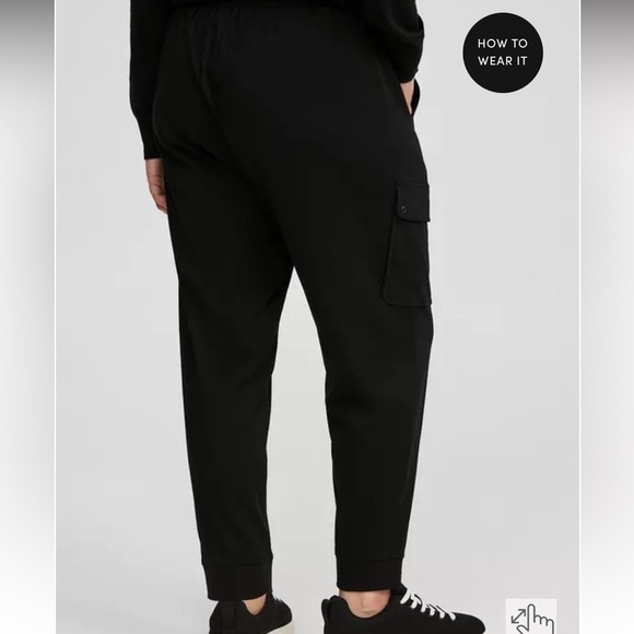 Torrid Relaxed Fit Jogger Stretch Challis Mid-Rise Cargo Pocket Pant size 1X - Picture 3 of 10